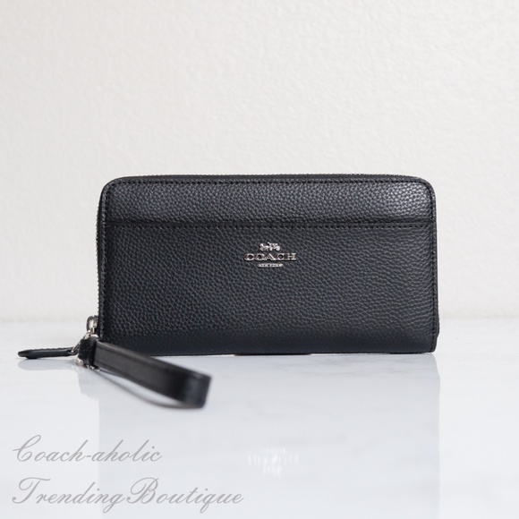 Coach Handbags - NWT Coach Leather Accordion Zip Wallet/Wristlet